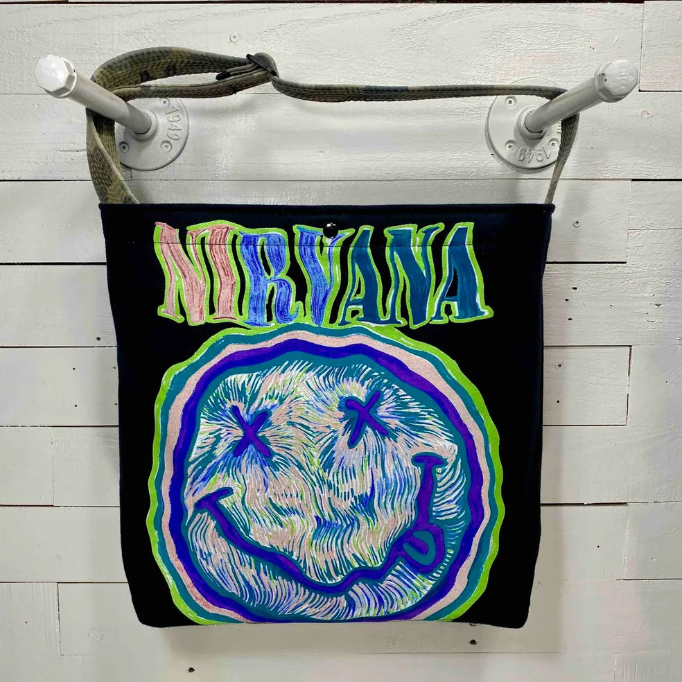 Goodfarken - Nirvana - Wavy - Crossbody Bag (LIMITED EDITION)