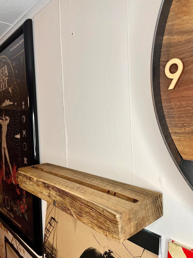 Heartwood Analog - Wooden Stand (Single LP, Wall Mountable)