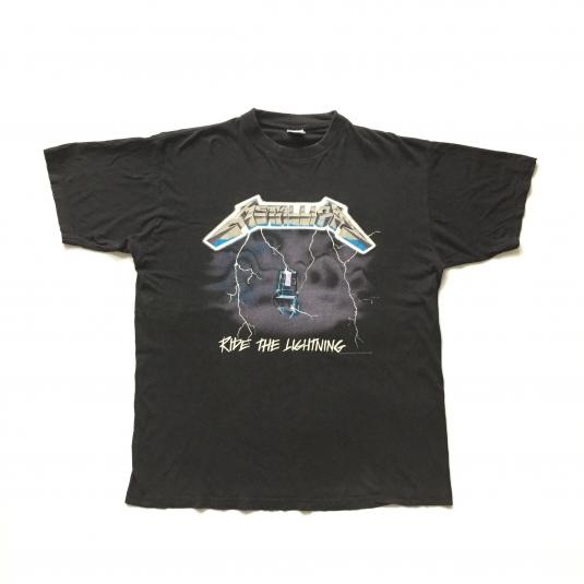 Metallica - Ride The Lightning (Dark Print) - Long Sleeve T-Shirt