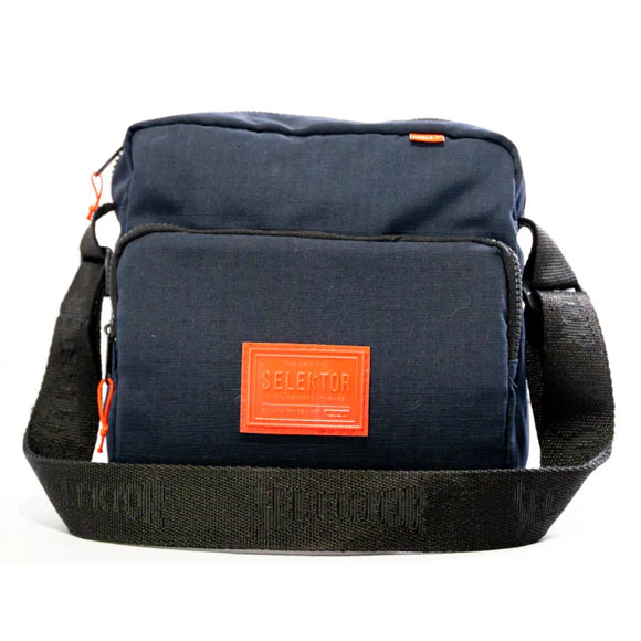 SELEKTOR  40  7" Crossbody Record Bag