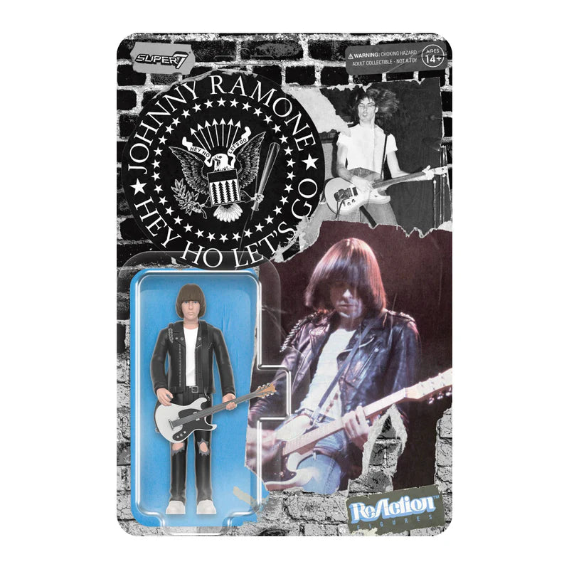 SUPER7 - The Ramones ReAction Figure - Johnny Ramone (White Shirt)