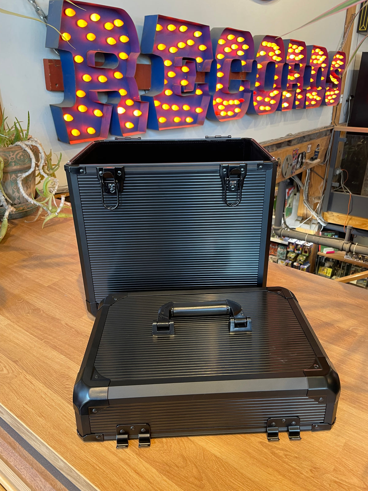 Sonic Boom - BLACK ALUMINUM 12" RECORD CASE - not eligible for FREE SHIPPING