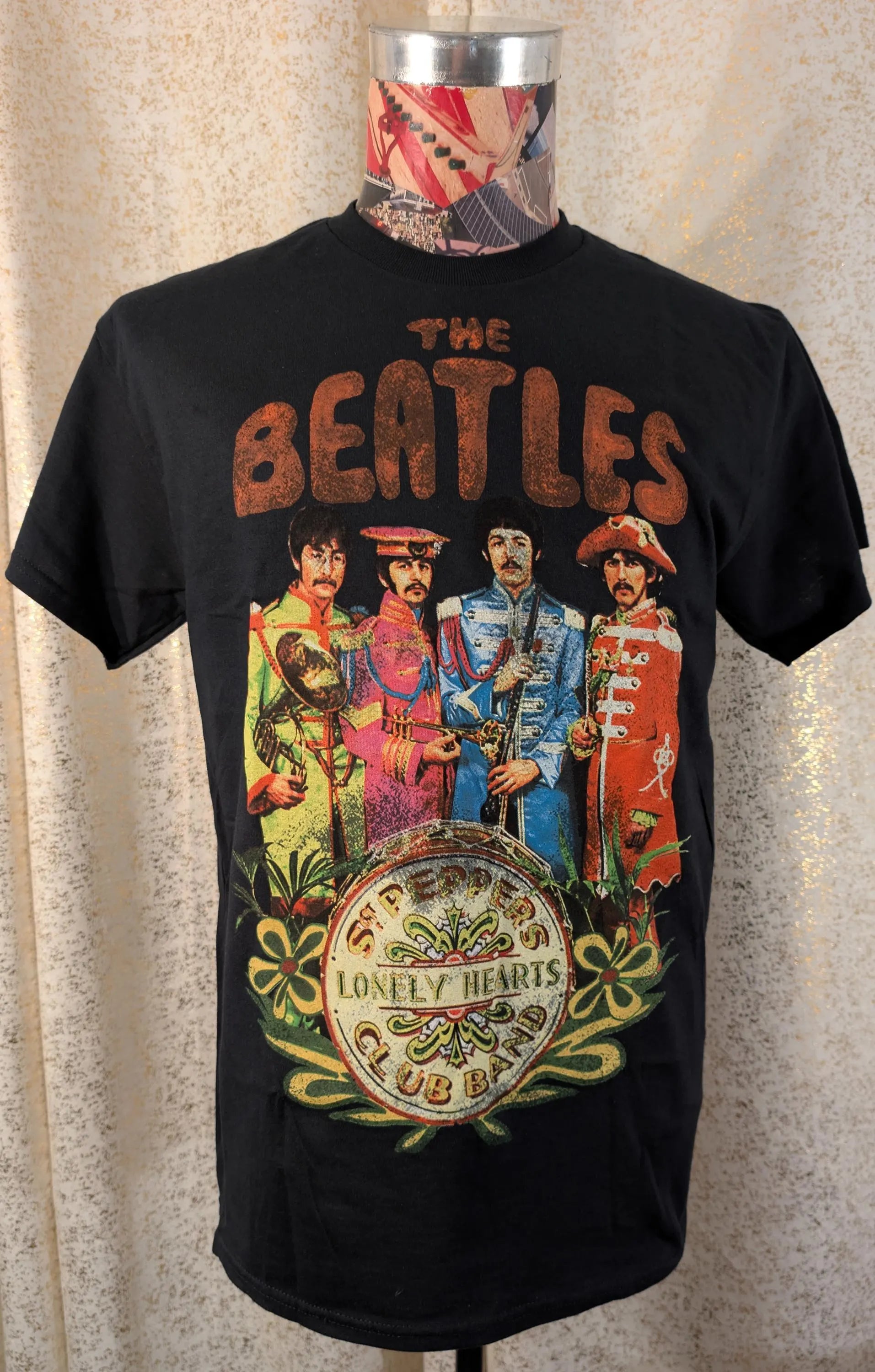 The Beatles - Lonely Hearts Club Band T-Shirt