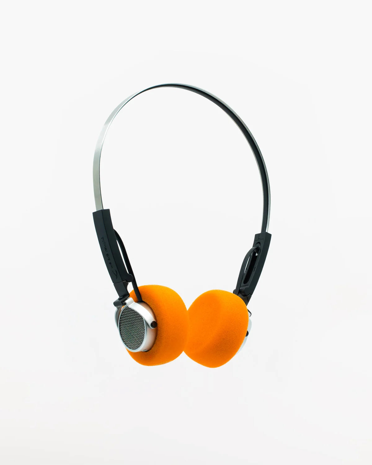 WE ARE REWIND - WIRELESS HEADPHONES - (FREDDIE) EQ-002
