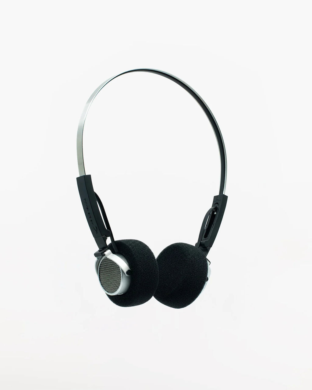 WE ARE REWIND - WIRELESS HEADPHONES - (FREDDIE) EQ-002