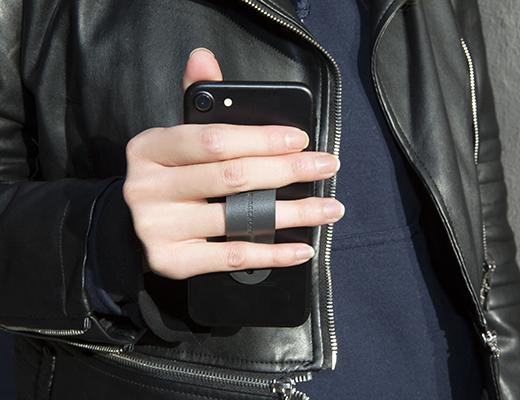 Phone-finger-loop-kikkerland