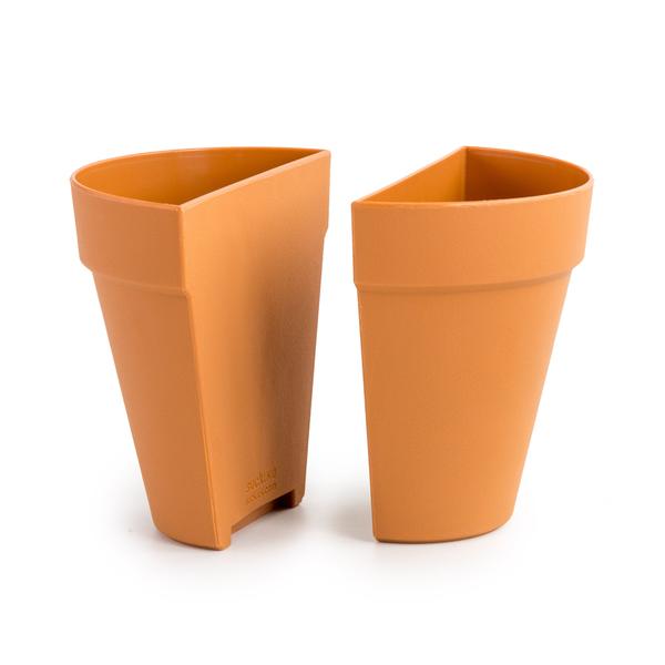 Plant Pot Bookends - Tate