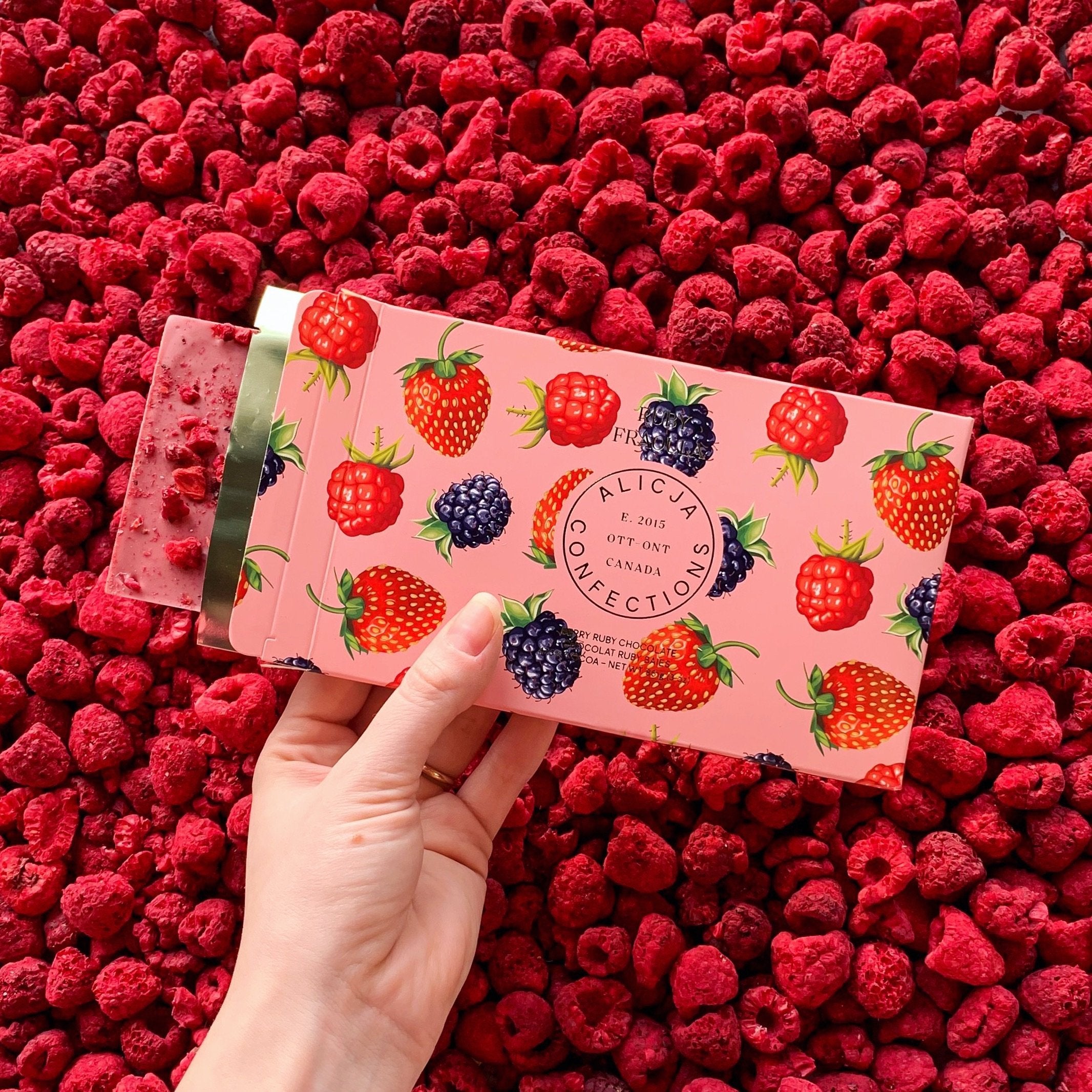 Ruby-fraoula-postcard-chocolate-bar