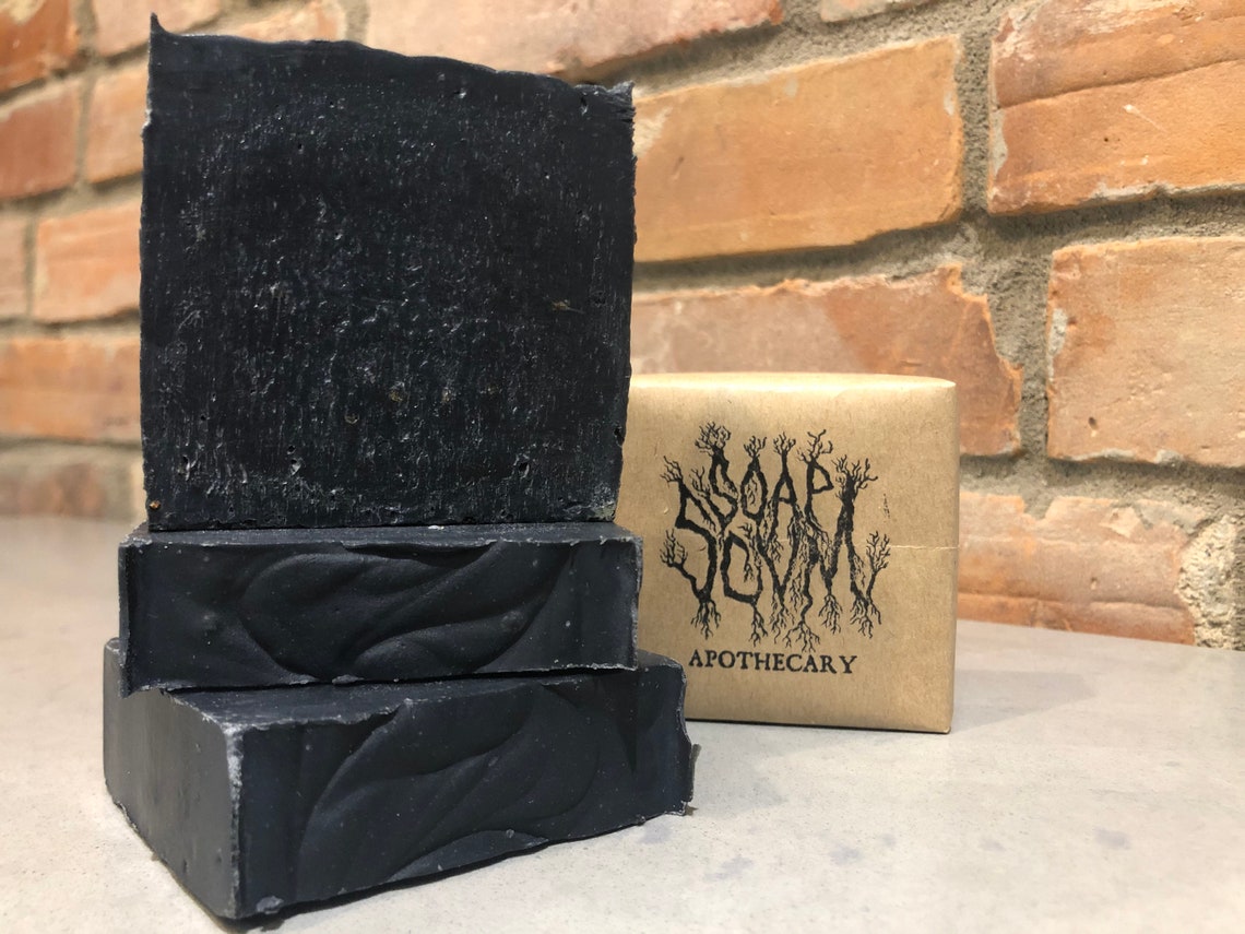 SOAPSCUM APOTHECARY - BLACK NO.1 - Soap