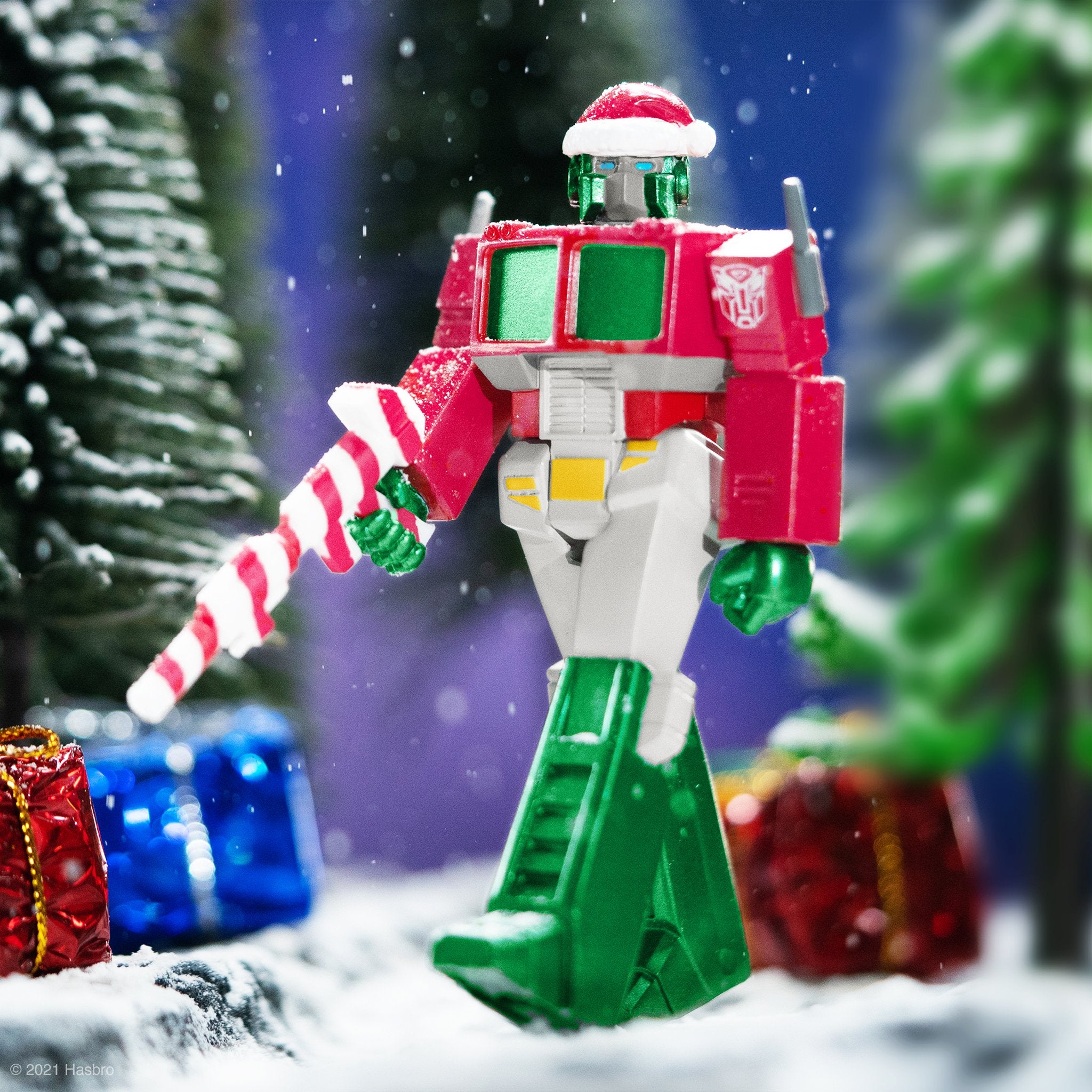 SUPER7 - Transformers ReAction Figure - Optimus Santa