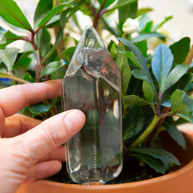 Water-from-a-crystal